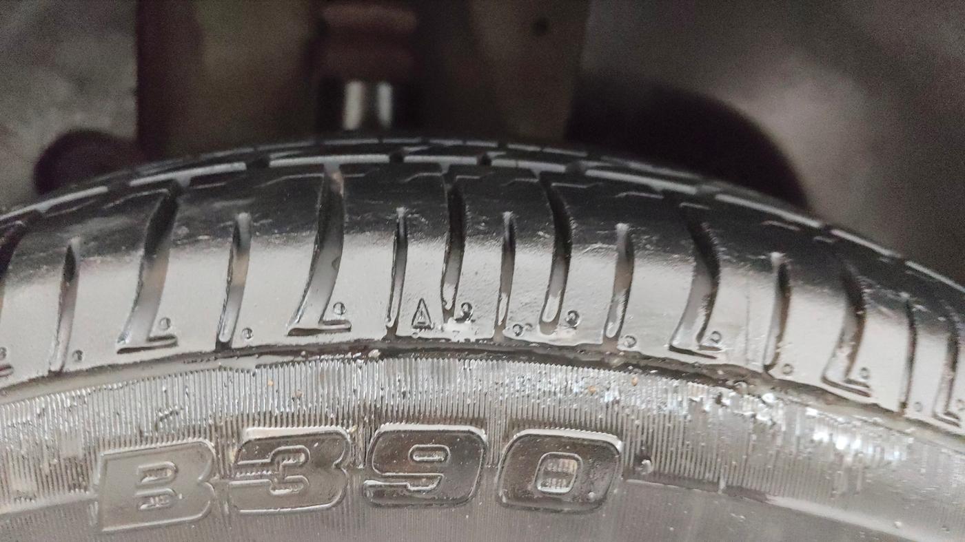 2020 KIA SELTOS HTK 1.5 PETROL, Petrol, Manual, 42,495 km, Right Rear Tyre Tread