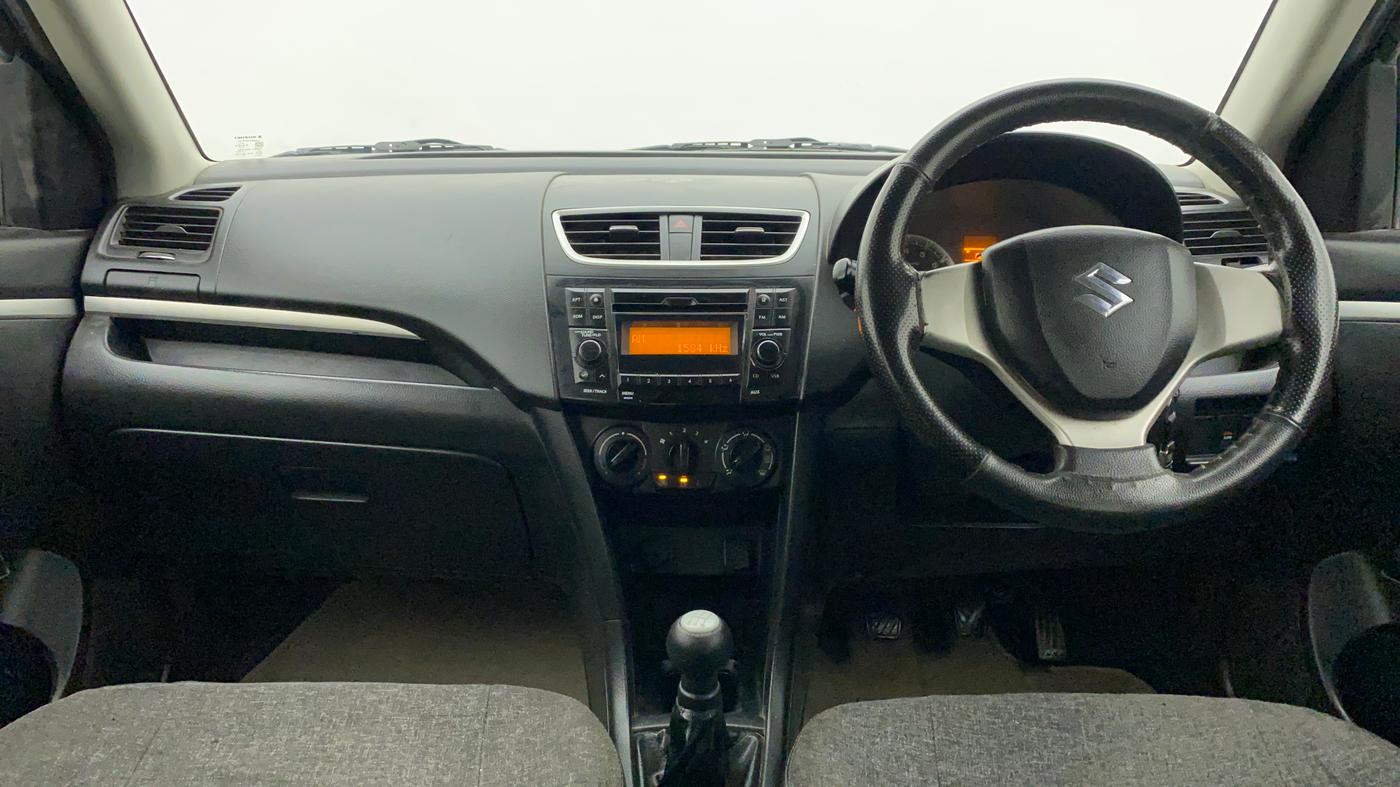 2016 Maruti Swift VXI, Petrol, Manual, 65,928 km, Dashboard