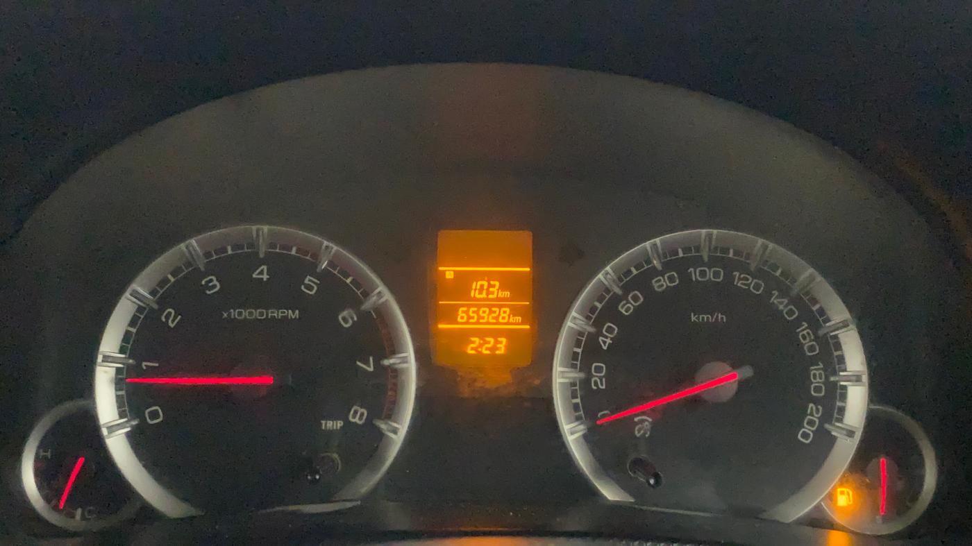 2016 Maruti Swift VXI, Petrol, Manual, 65,928 km, Odometer Image