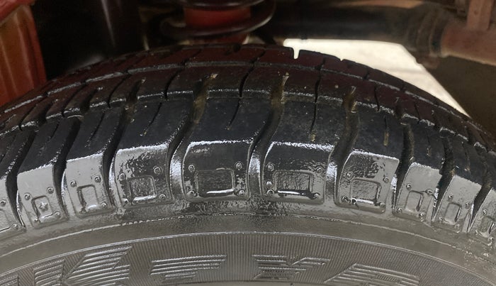 2016 Maruti Alto 800 LXI, Petrol, Manual, 54,715 km, Left Rear Tyre Tread