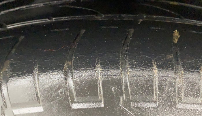 2019 Hyundai Creta SX AT 1.6 PETROL, Petrol, Automatic, 56,359 km, Left Rear Tyre Tread