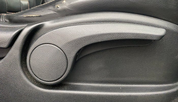 2019 Hyundai Creta SX AT 1.6 PETROL, Petrol, Automatic, 56,359 km, Driver Side Adjustment Panel