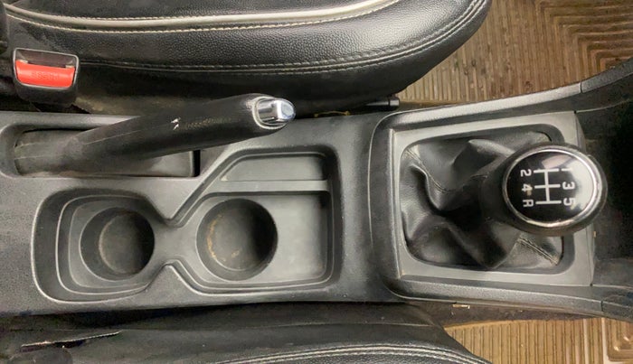 2019 Maruti Vitara Brezza ZDI, Diesel, Manual, 82,812 km, Gear Lever