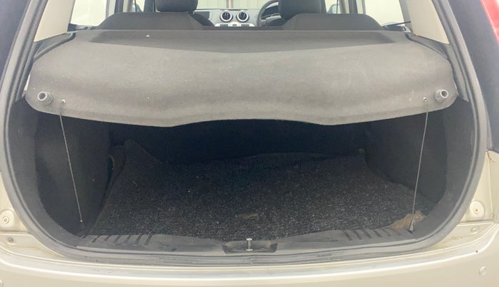 2014 Ford Figo ZXI 1.2 PETROL, Petrol, Manual, 51,337 km, Boot Inside