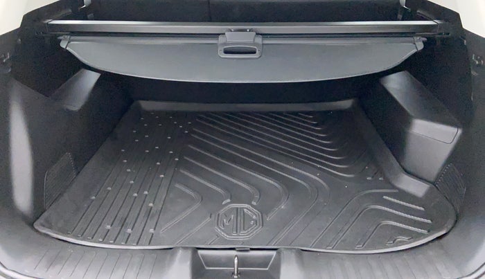 2019 MG HECTOR SHARP DCT PETROL, Petrol, Automatic, 28,870 km, Boot Inside