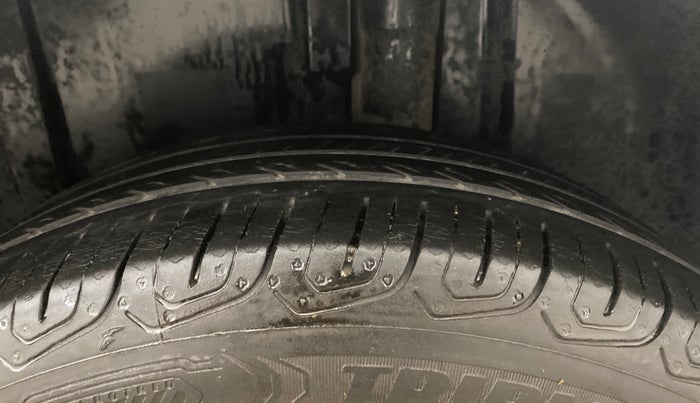 2022 Skoda SLAVIA STYLE 1.5L TSI DSG, Petrol, Automatic, 33,388 km, Left Rear Tyre Tread