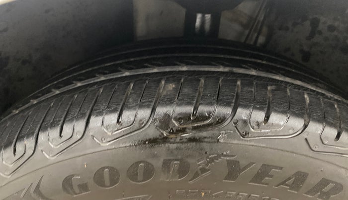 2022 Skoda SLAVIA STYLE 1.5L TSI DSG, Petrol, Automatic, 33,388 km, Left Front Tyre Tread