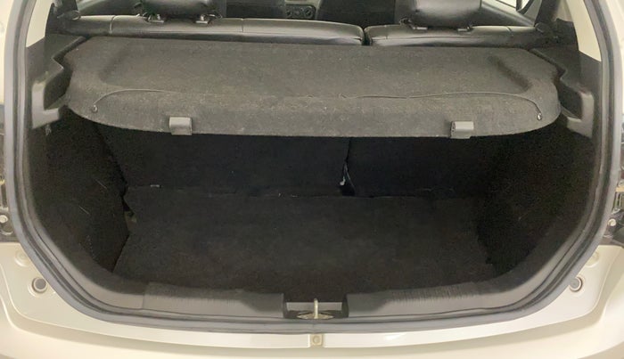 2021 Maruti IGNIS ZETA 1.2, Petrol, Manual, 23,826 km, Boot Inside