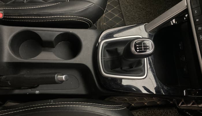 2023 KIA SELTOS HTK PLUS 1.5 IMT, Petrol, Manual, 72,541 km, Gear Lever