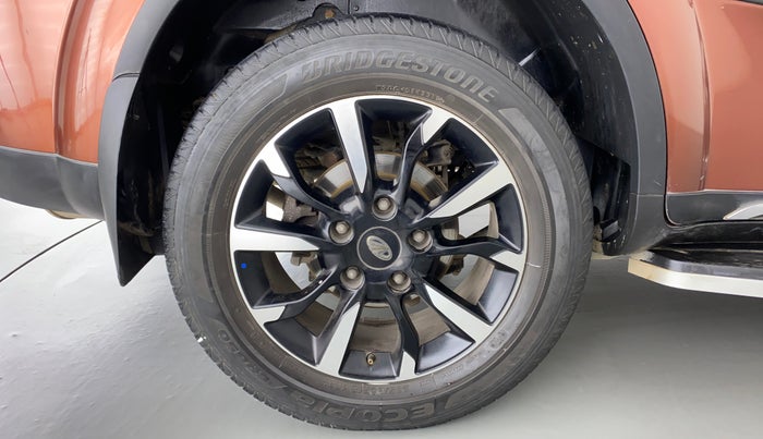 2019 Mahindra XUV500 W11, Diesel, Manual, 39,658 km, Right Rear Wheel