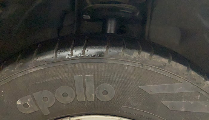 2017 Tata Tiago XM PETROL, Petrol, Manual, 79,649 km, Right Front Tyre Tread