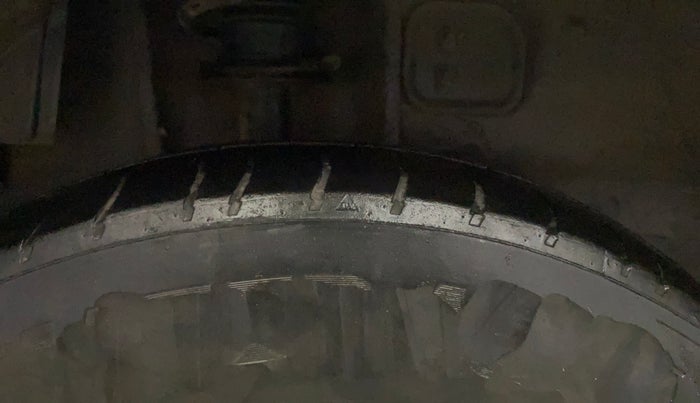 2017 Tata Tiago XM PETROL, Petrol, Manual, 79,649 km, Right Rear Tyre Tread
