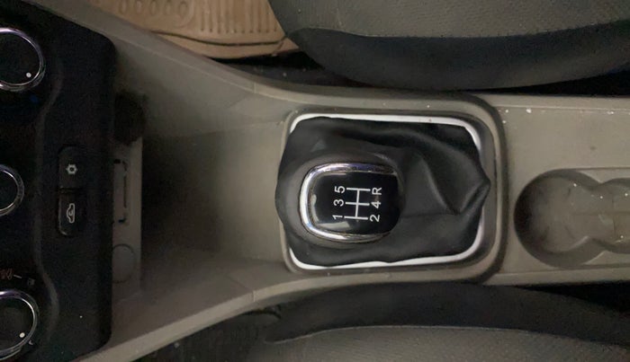 2017 Tata Tiago XM PETROL, Petrol, Manual, 79,649 km, Gear Lever