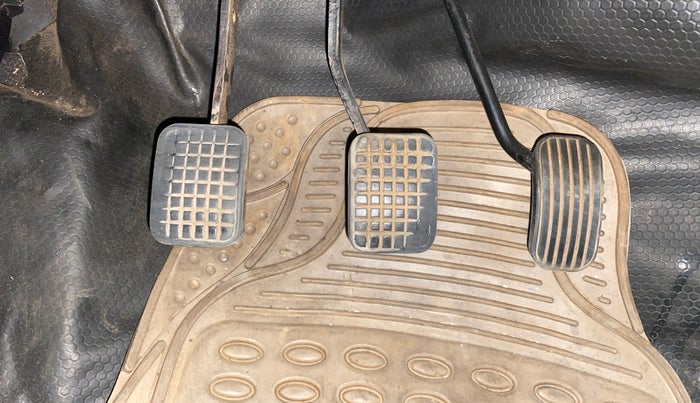 2017 Tata Tiago XM PETROL, Petrol, Manual, 79,649 km, Pedals