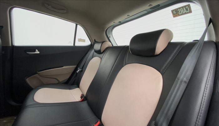 2016 Hyundai Grand i10 ASTA 1.2 KAPPA VTVT, Petrol, Manual, 87,663 km, Right Side Rear Door Cabin