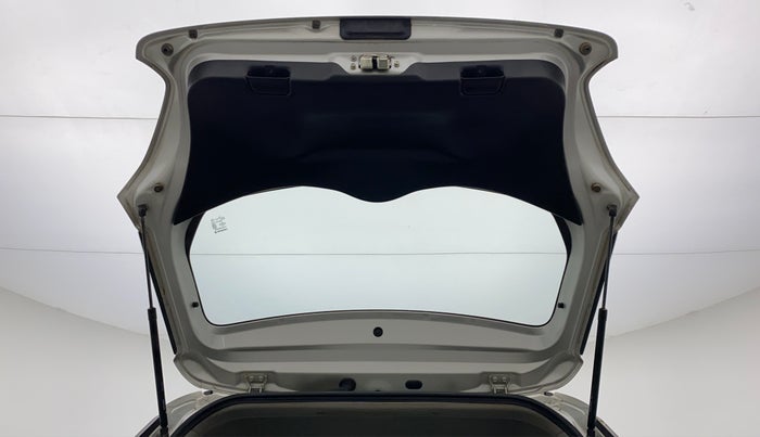 2019 Maruti Swift LXI D, Petrol, Manual, 45,453 km, Boot Door Open