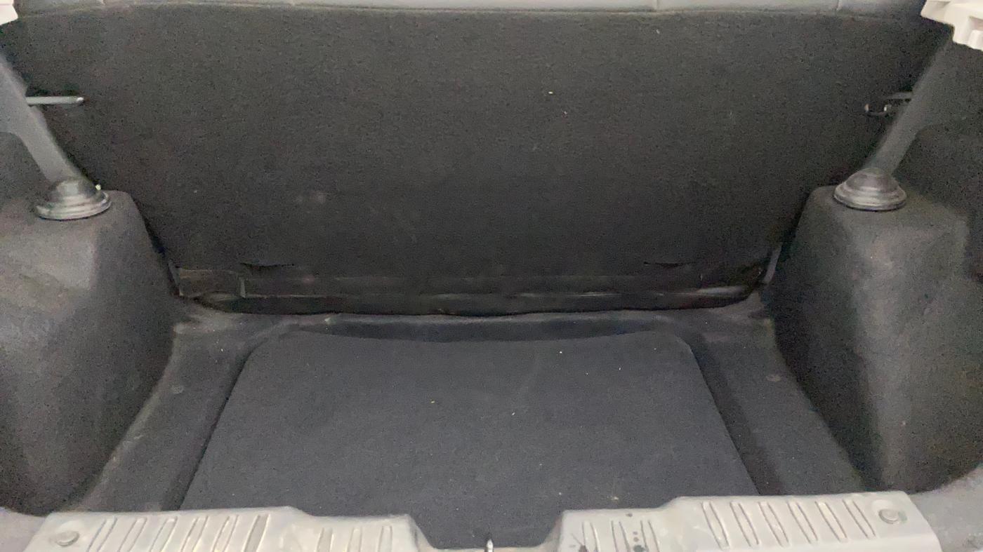 2020 Tata ALTROZ XE PETROL, Petrol, Manual, 31,561 km, Boot Inside