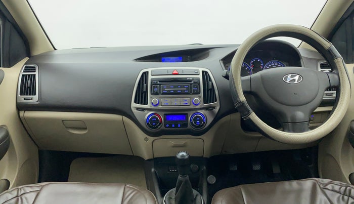 2013 Hyundai i20 MAGNA O 1.2, Petrol, Manual, 42,589 km, Dashboard