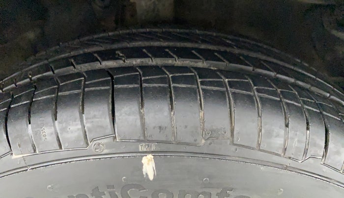 2013 Hyundai i20 MAGNA O 1.2, Petrol, Manual, 42,589 km, Right Front Tyre Tread