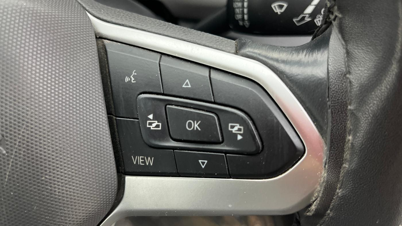 2022 Volkswagen TAIGUN HIGHLINE 1.0 TSI MT, Petrol, Manual, 25,450 km, Adaptive Cruise Control