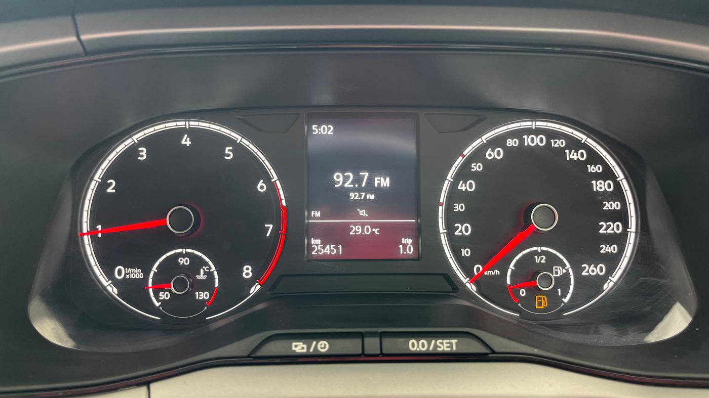 2022 Volkswagen TAIGUN HIGHLINE 1.0 TSI MT, Petrol, Manual, 25,450 km, Odometer Image