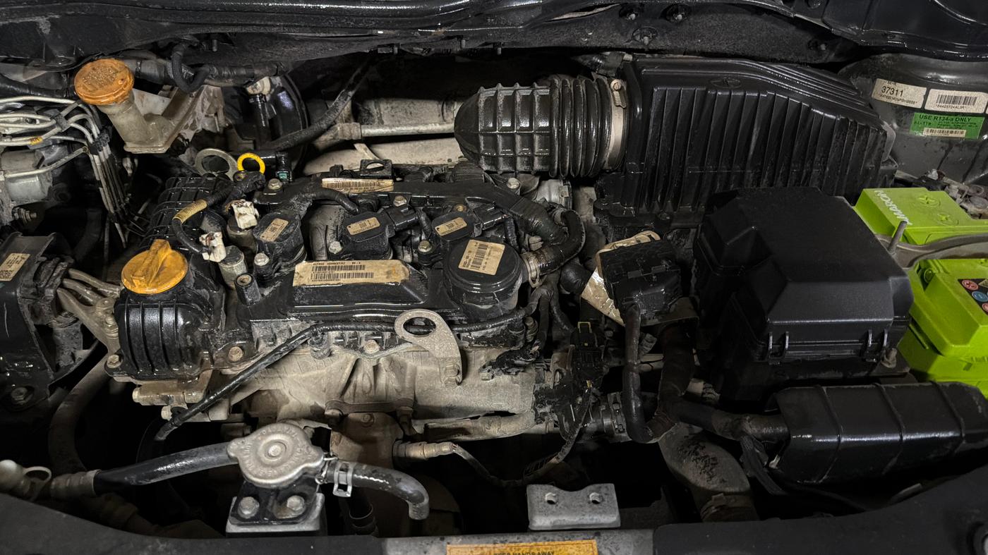 2022 Tata ALTROZ XZ PLUS PETROL, Petrol, Manual, 57,085 km, Engine View