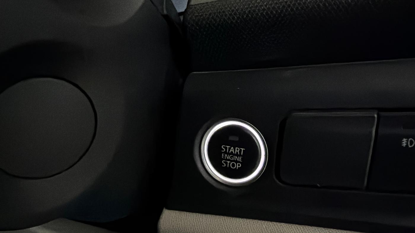 2022 Tata ALTROZ XZ PLUS PETROL, Petrol, Manual, 57,085 km, Keyless Start/ Stop Button