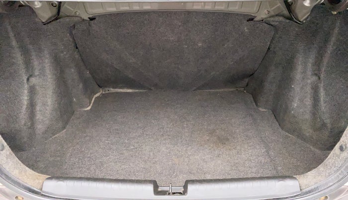 2013 Honda Amaze 1.2L I-VTEC S, Petrol, Manual, 89,146 km, Boot Inside