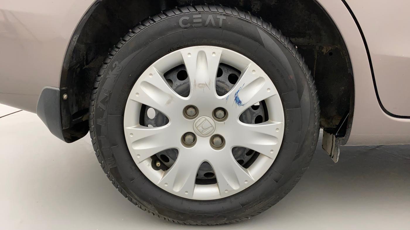 2013 Honda Amaze 1.2L I-VTEC S, Petrol, Manual, 89,146 km, Right Rear Wheel