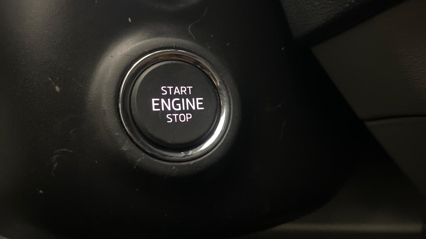 2022 Skoda KUSHAQ STYLE 1.0L TSI MT, Petrol, Manual, 49,524 km, Keyless Start/ Stop Button