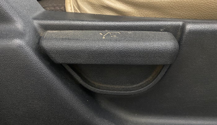 2013 Hyundai i20 SPORTZ 1.2, Petrol, Manual, 86,088 km, Driver Side Adjustment Panel