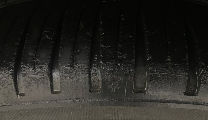 2013 Hyundai i20 SPORTZ 1.2, Petrol, Manual, 86,088 km, Left Front Tyre Tread