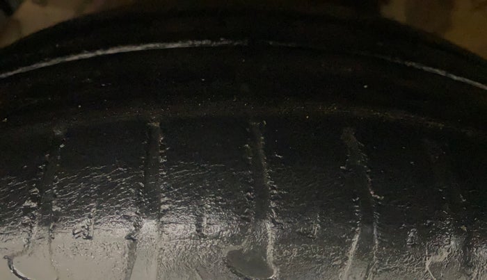 2017 Hyundai Grand i10 SPORTZ (O) AT 1.2 KAPPA VTVT, Petrol, Automatic, 29,408 km, Left Front Tyre Tread