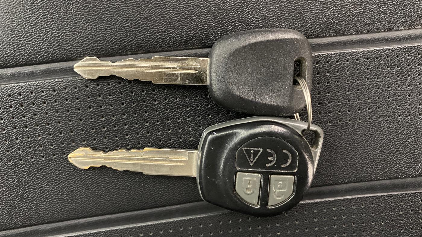 2023 Maruti Alto K10 VXI PLUS, Petrol, Manual, 32,140 km, Key Close Up
