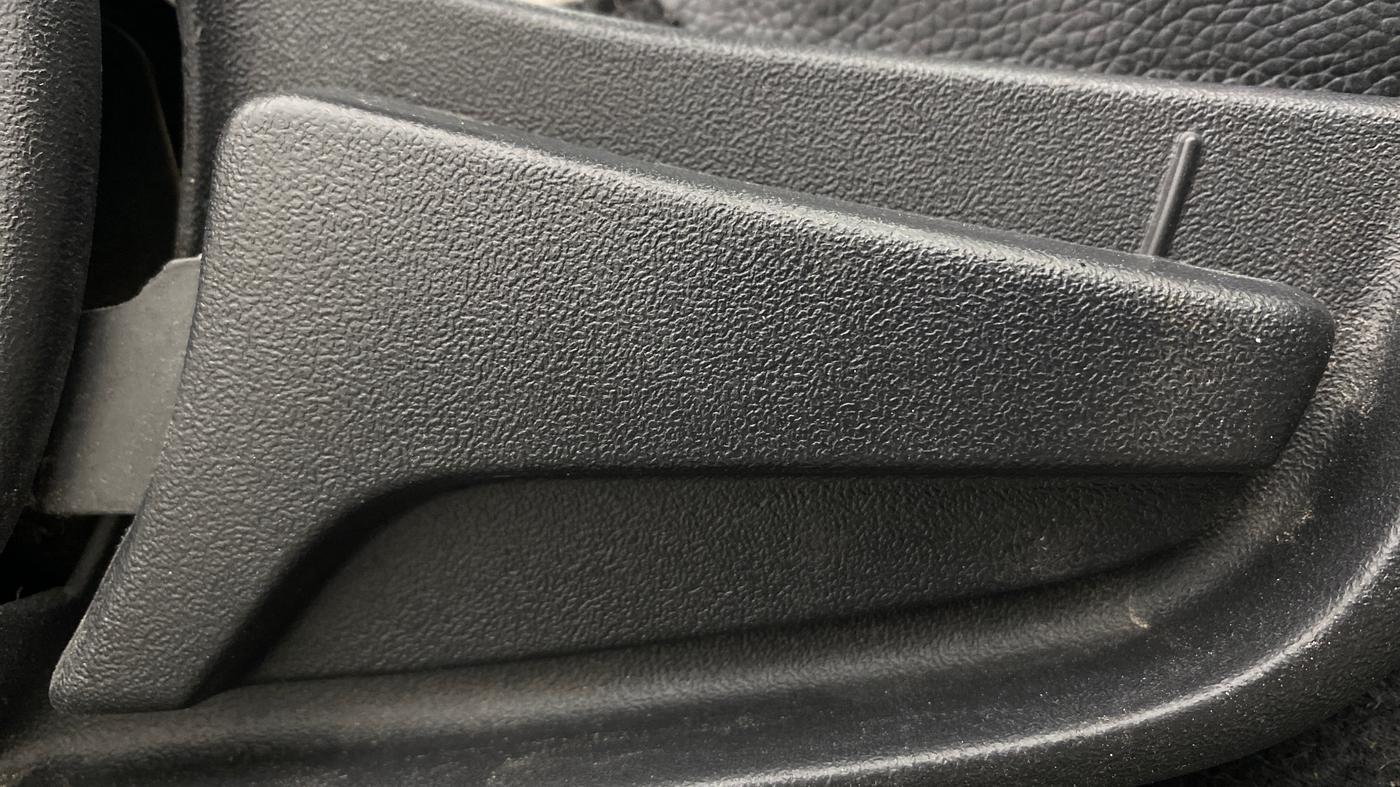 2023 Maruti Alto K10 VXI PLUS, Petrol, Manual, 32,140 km, Driver Side Adjustment Panel