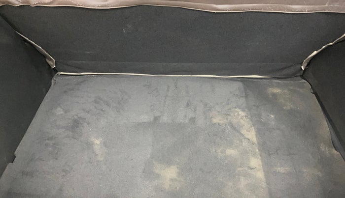 2012 Hyundai i20 MAGNA (O) 1.2, Petrol, Manual, 67,286 km, Boot Inside