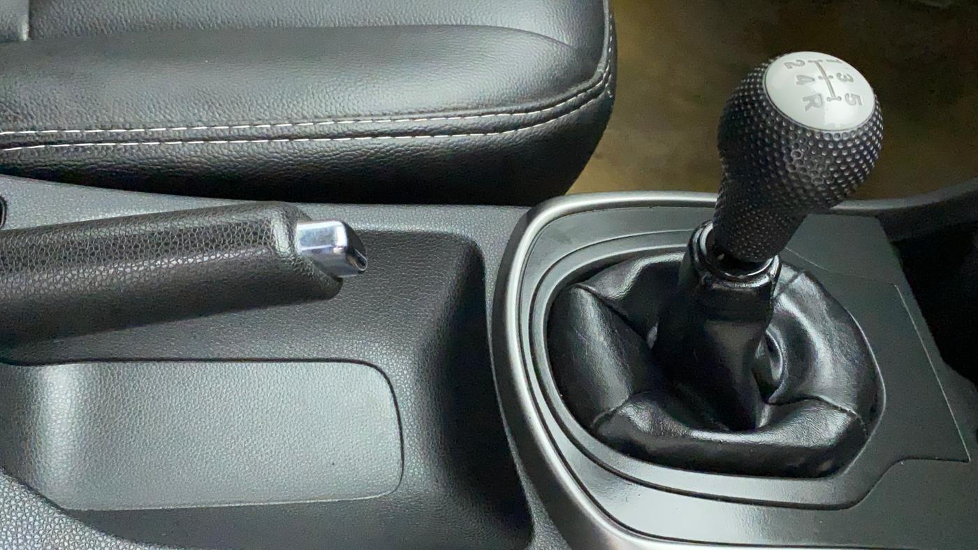 2015 Honda City 1.5L I-VTEC SV, Petrol, Manual, 66,083 km, Gear Lever