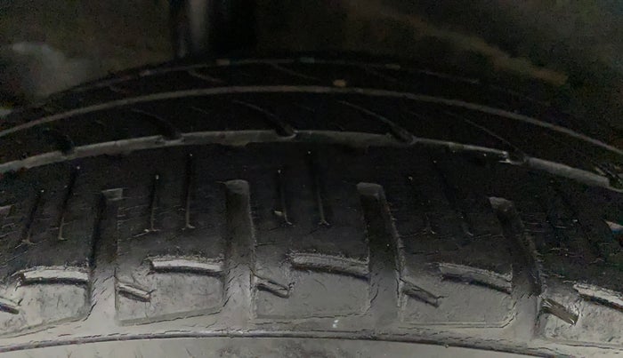2015 Honda City 1.5L I-VTEC VX CVT, Petrol, Automatic, 55,301 km, Right Rear Tyre Tread