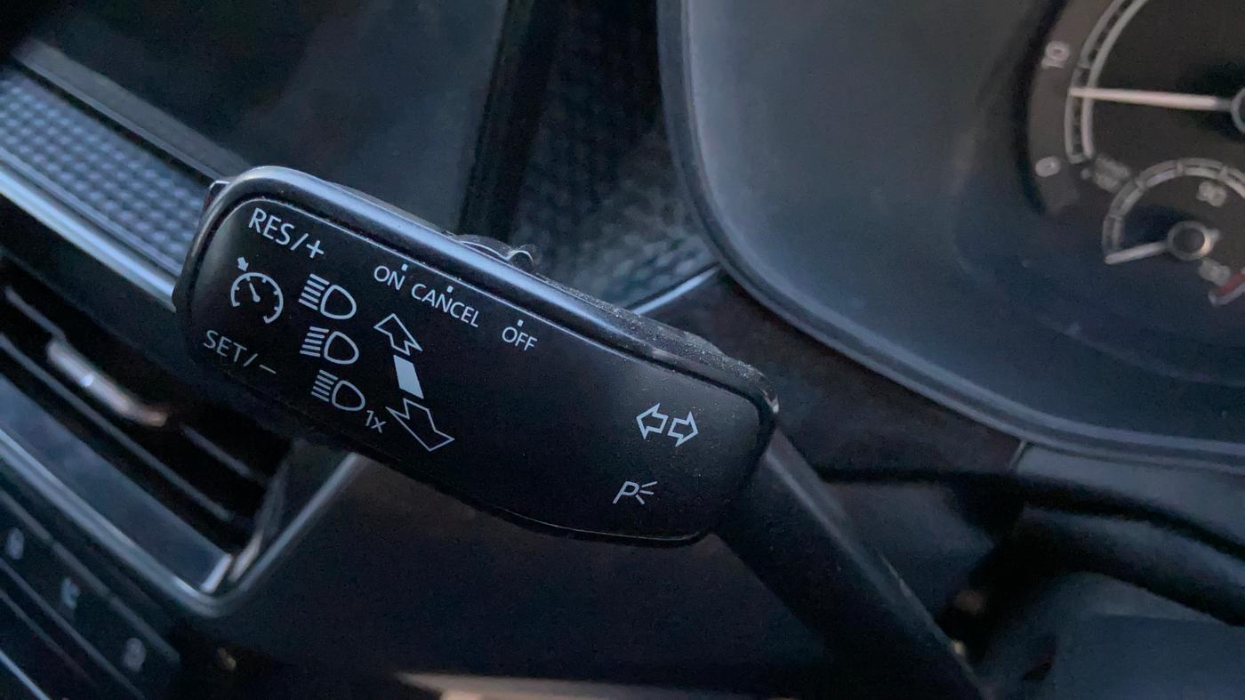 2021 Skoda KUSHAQ STYLE 1.5L TSI MT, Petrol, Manual, 1,26,578 km, Adaptive Cruise Control