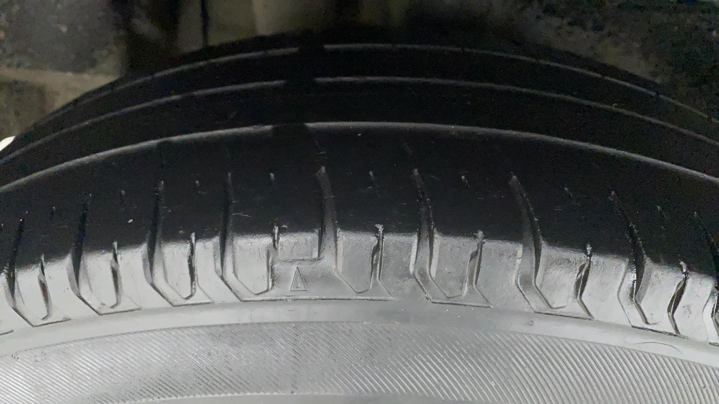 2019 Maruti Dzire VXI, Petrol, Manual, 54,661 km, Right Rear Tyre Tread