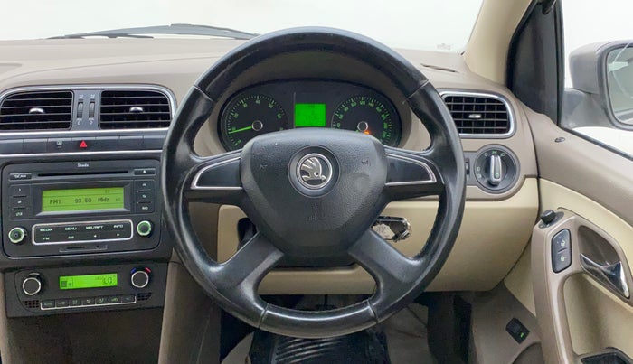 2013 Skoda Rapid ELEGANCE 1.6 MPI MT, Petrol, Manual, 67,508 km, Steering Wheel Close Up