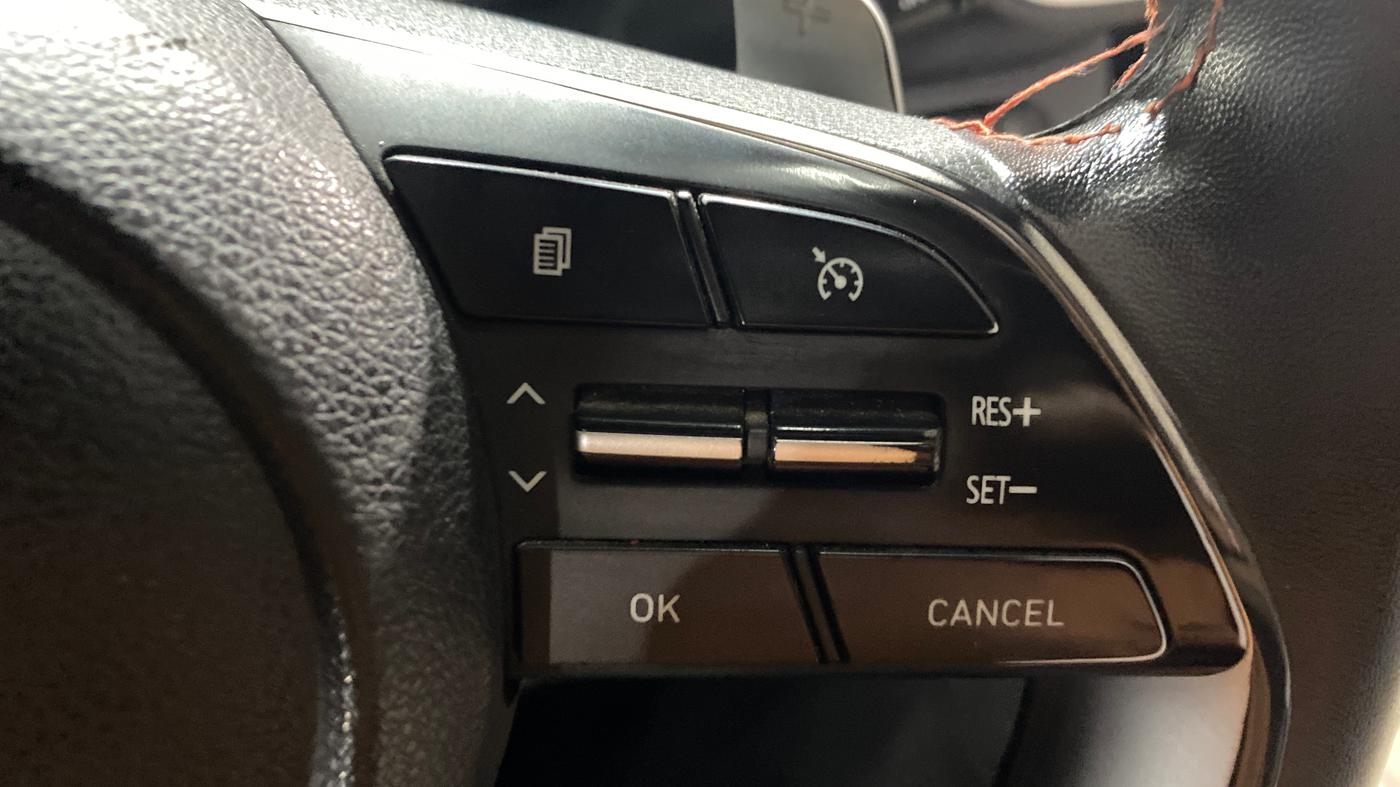2021 Hyundai VENUE SX PLUS 1.0 TURBO DCT DUAL TONE, Petrol, Automatic, 38,578 km, Adaptive Cruise Control