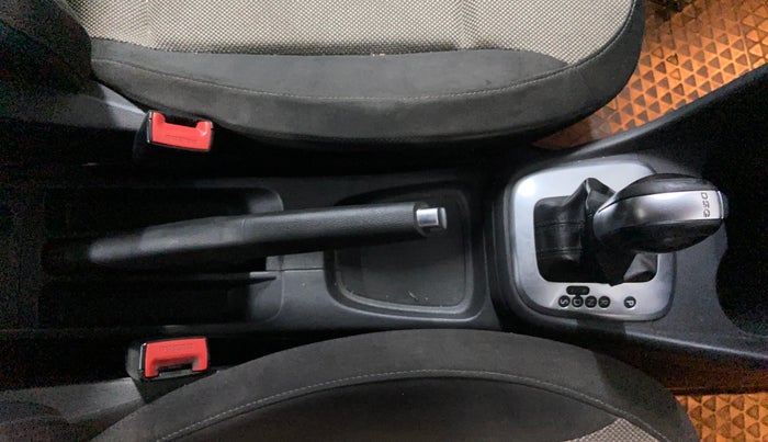 2017 Volkswagen Polo GT TSI AT, Petrol, Automatic, 66,278 km, Gear Lever