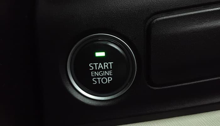 2023 Tata ALTROZ XZ + SUNROOF, Petrol, Manual, 17,220 km, Keyless Start/ Stop Button