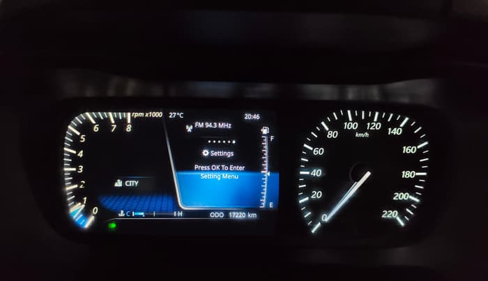 2023 Tata ALTROZ XZ + SUNROOF, Petrol, Manual, 17,220 km, Odometer Image