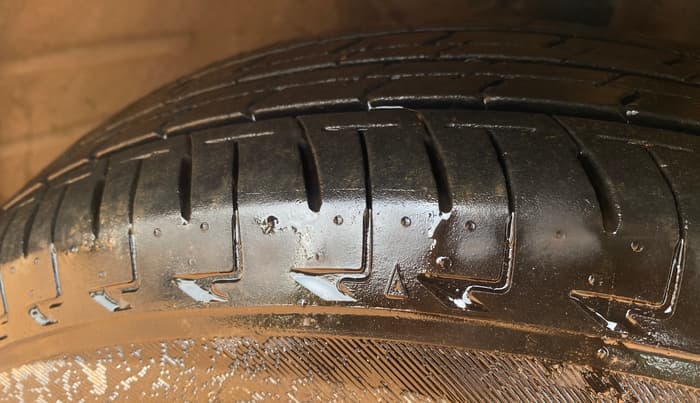 2022 Maruti Celerio ZXI, Petrol, Manual, 5,600 km, Right Front Tyre Tread