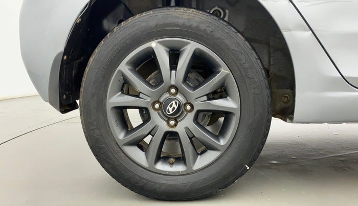 2020 Hyundai Elite i20 SPORTZ PLUS 1.2, Petrol, Manual, 44,394 km, Right Rear Wheel