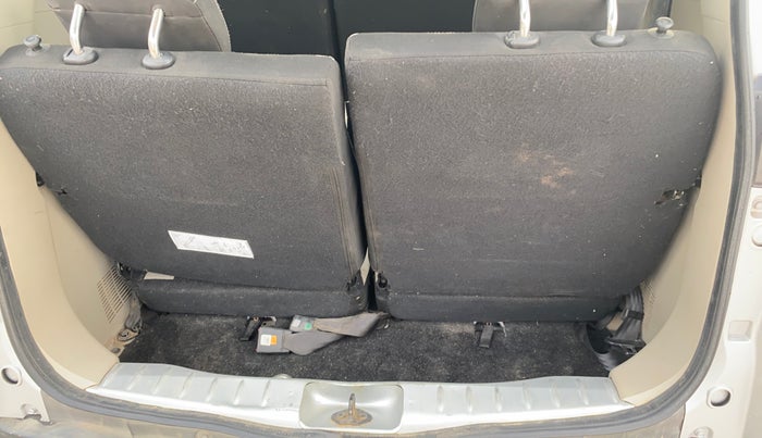 2022 Renault TRIBER RXT, Petrol, Manual, 23,962 km, Boot Inside