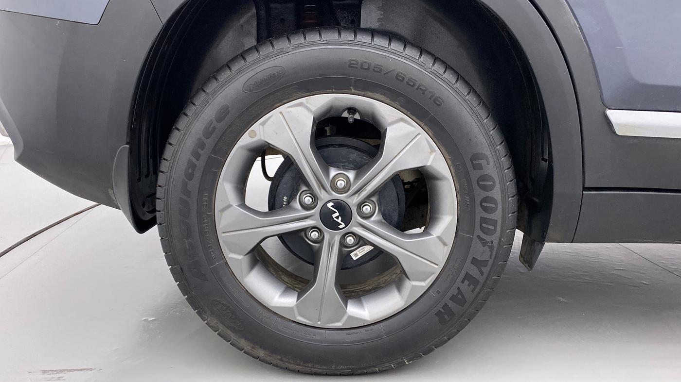 2021 KIA SELTOS HTK PLUS 1.5, Petrol, Manual, 12,858 km, Right Rear Wheel