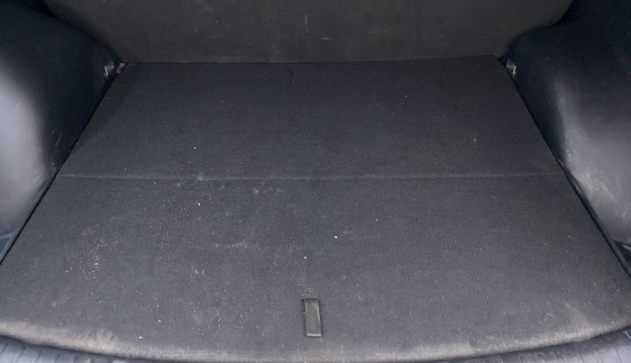 2021 KIA SELTOS HTK PLUS 1.5, Petrol, Manual, 12,858 km, Boot Inside